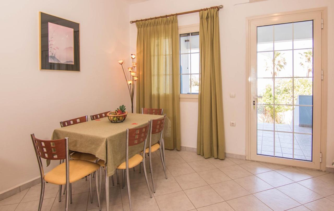 Fedra Apartments, View, Free Parking, 2Mins To Beach Palaikastro Exterior foto