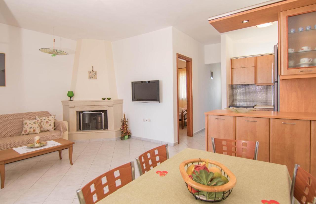 Fedra Apartments, View, Free Parking, 2Mins To Beach Palaikastro Exterior foto